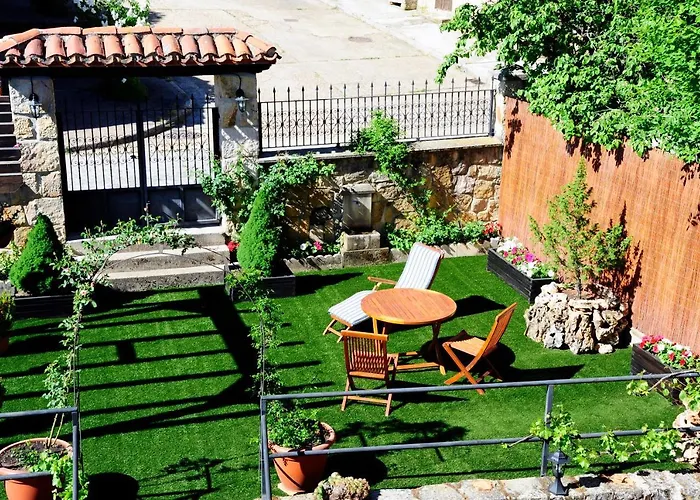 Lagunas De UrbiónHotel Rural